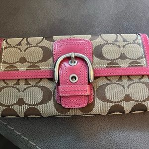 Cute authentic coach wallet. Brown with pink.